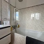 Golden Island Villa *
