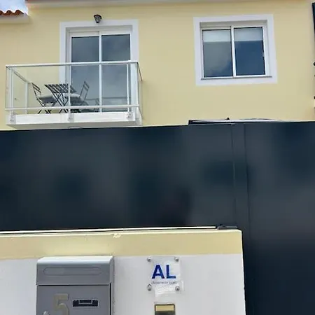 Golden Island * Πόρτο Σάντο